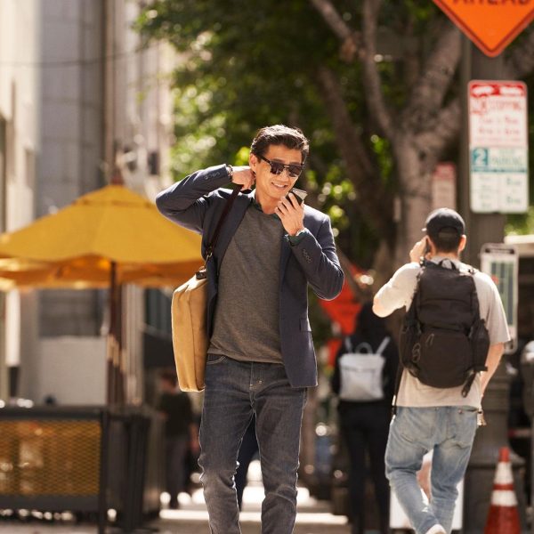 Bluetooth-hearing-aids-teaser---needs-to-be-zoomed-in